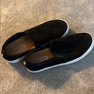Steve Madden Black Slip Ons